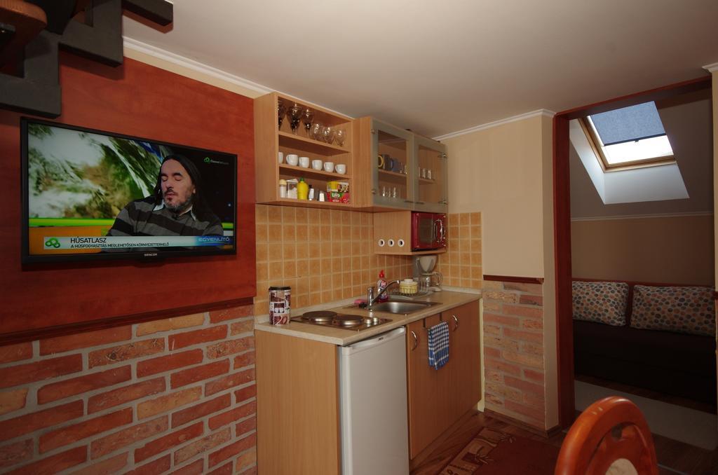 Gyulai Brill Apartman Exterior photo